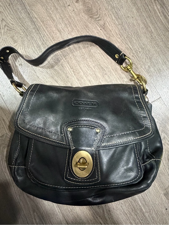 Coach Handbags - Coach Black Leather Shoulder Bag with Brass Turnlock